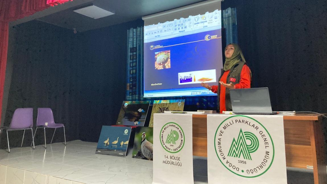 Doğa Koruma ve Parklar Genel Müdürlüğü tarafından Biyoçeşitlilik ve Biyo Kaçakçılıkla mücadele konularında seminer verilmiştir
